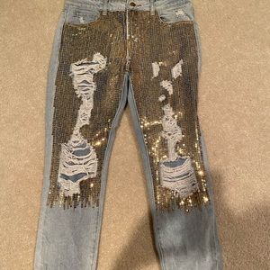 Jeans mom style relaxed fit